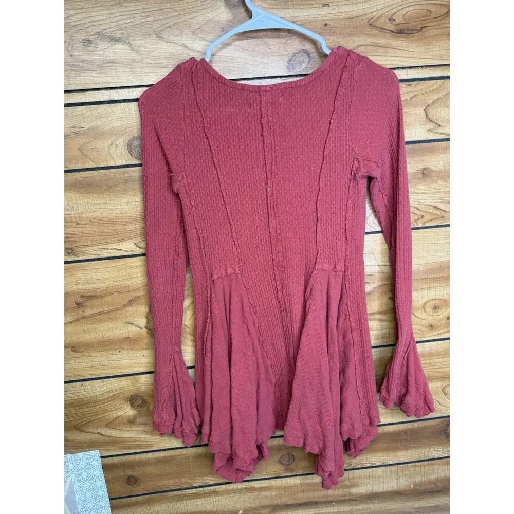 Free People Primrose Boho Thermal Long Sleeve, Handkerchief Hem Size XS